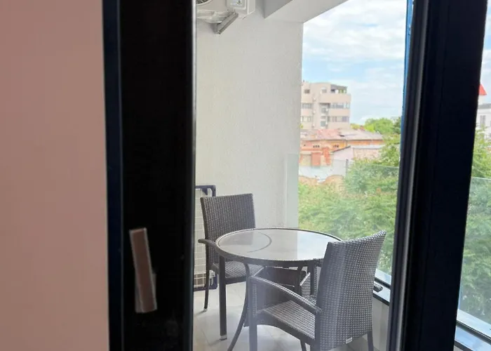 Parliament House Apartment